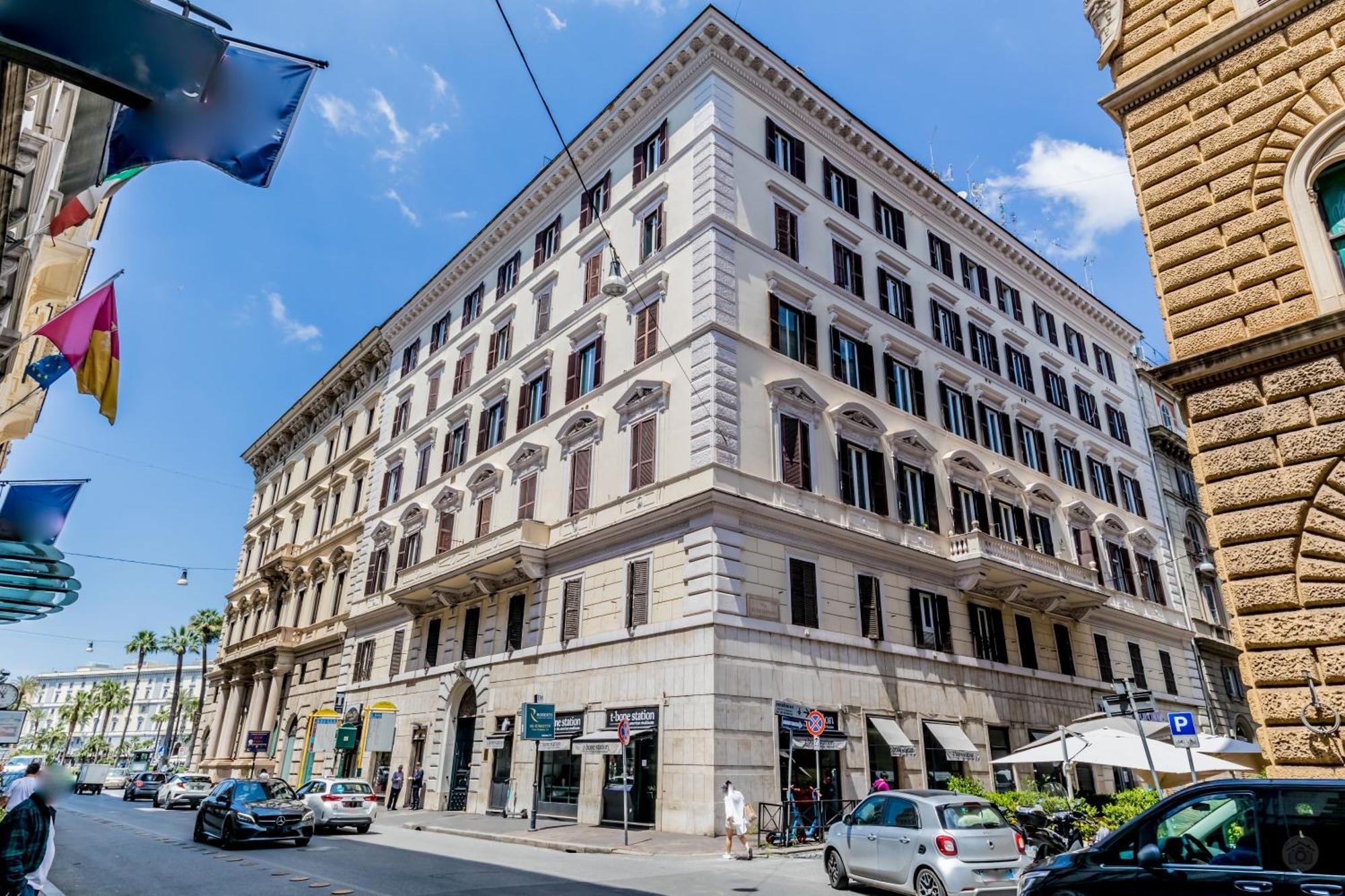 Attico Nel Cuore Di Roma Con Box Privato Per Auto Zewnętrze zdjęcie